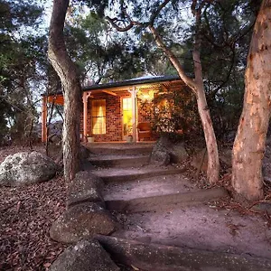 Honeysuckle Lodge